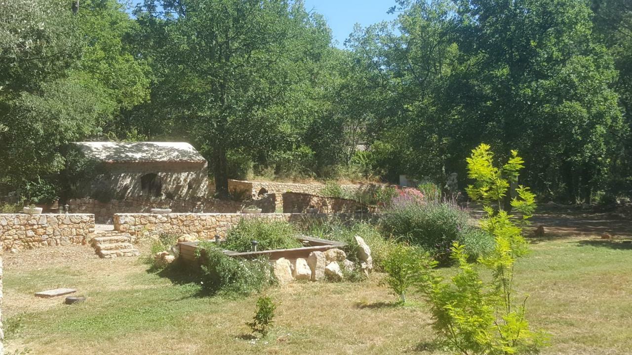 Le Donjon Des Combes Et Son Spa Fayence Exterior photo